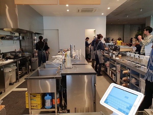 ▲ 블루보틀 오모테산도 내부 모습. ⓒ뉴데일리 임소현 기자