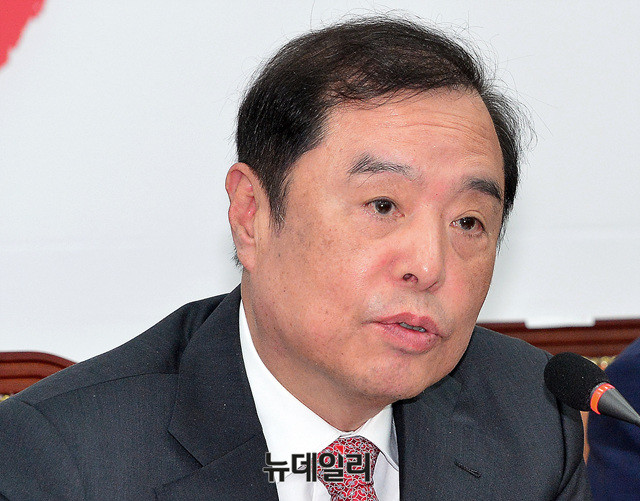 ▲ 자유한국당 김병준 비상대책위원장.ⓒ뉴데일리 공준표 기자
