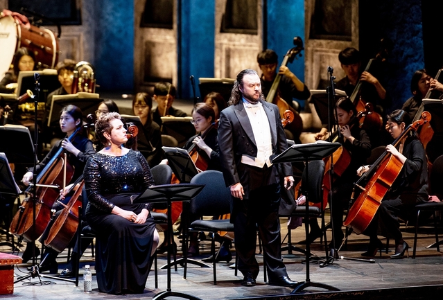 ▲ 성악가상 수상자 바리톤 조르단 샤나한(사진 오른쪽).ⓒ대구시