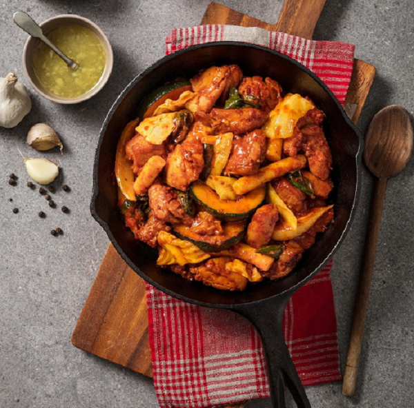 ▲ 밀키트 2종ⓒ한국야쿠르트