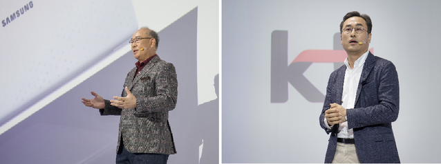 ▲ 22일 삼성전자 노트북 플래쉬 론칭 행사에 참석한 최영규 삼성전자 무선사업부 PC사업팀 전무(좌)와 원성운 KT 유무선사업본부 인터넷사업담당 상무(우)