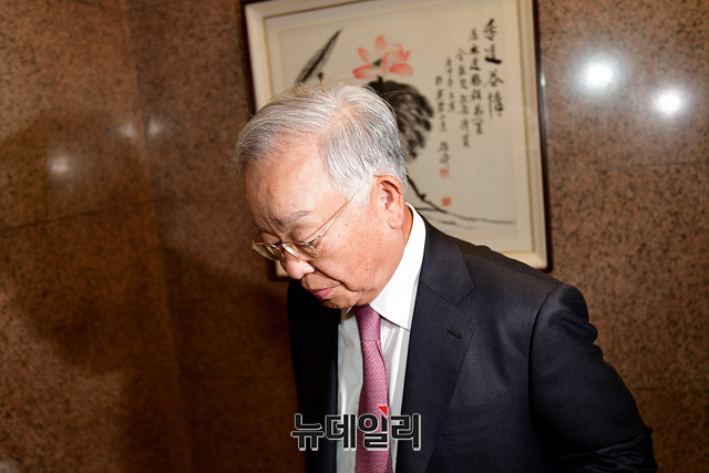 ▲ 손경식 한국경영자총협회 회장이 23일 오후 서울 광화문 인근에서 열린 ‘고려회’에 참석하고 있다. ⓒ정상윤 기자