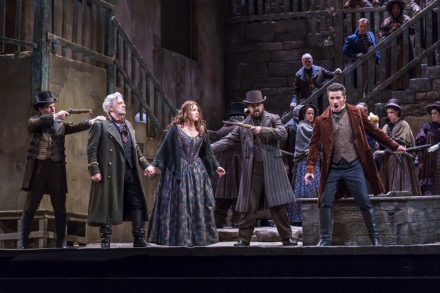 ▲ 메트 오페라 '루이자 밀러' 스틸컷 이미지.ⓒ메가박스