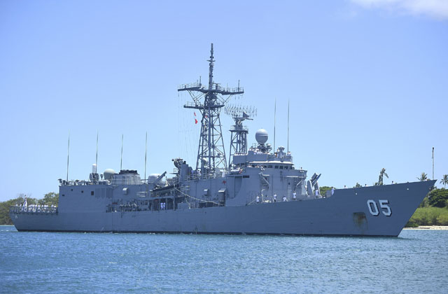 ▲ 호주 해군이 유엔 안보리 대북제재 이행을 감시하기 위해 한반도 근해로 보낸 호주 해군의 미사일 프리깃 함 HMAS 멜버른 함. 2018년 진주만에서 촬영한 사진이다. ⓒ美해군 공개사진-위키피디아.