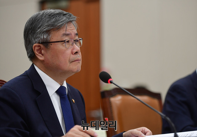 ▲ 이재갑 고용노동부 장관. ⓒ뉴데일리 정상윤 기자