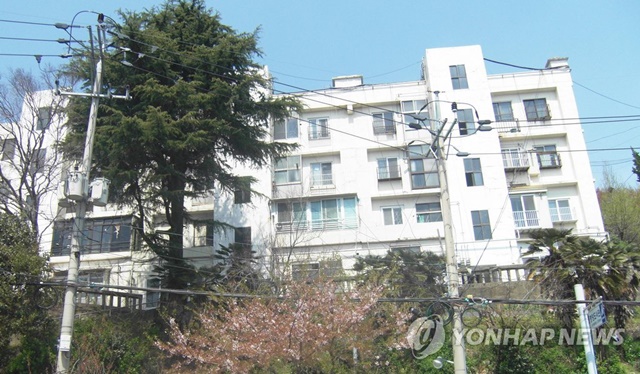 ▲ 부산 중구 영주동 아파트단지 전경. ⓒ연합뉴스