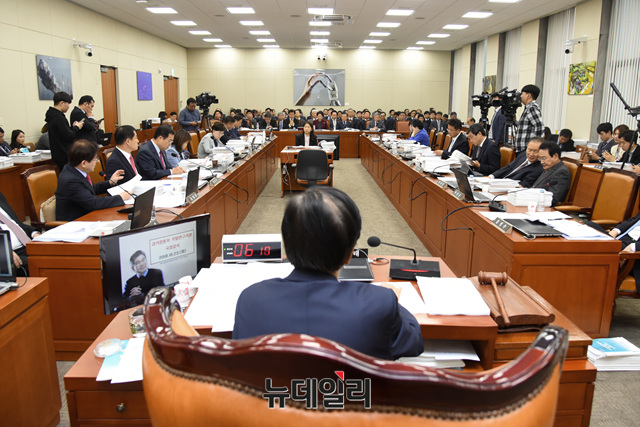 ▲ 국회 과학기술정보방송통신위원회의 지난 22일 국정감사 회의장 모습. ⓒ공준표 기자