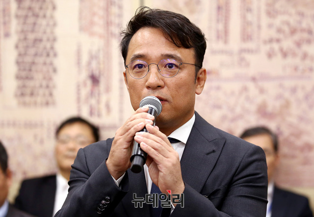 ▲ 국감장 찾은 엔씨소프트 김택진 대표. ⓒ뉴데일리 이종현