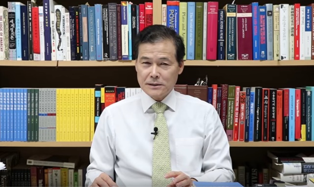 ▲ '김영호 교수의 세상 읽기' 유튜브 영상 캡처ⓒ