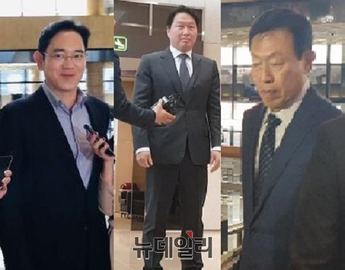 ▲ 이재용 삼성전자 부회장(왼쪽부터)과 최태원 SK 회장, 신동빈 롯데 회장의 공항 이용모습. ⓒ뉴데일리