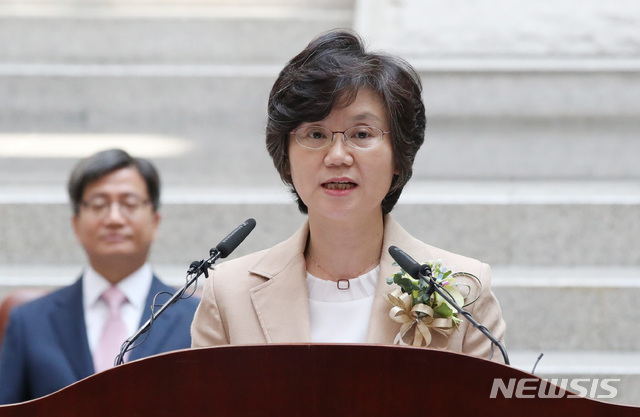 ▲ 8월 2일 대법원에서 열린 신임 대법관 취임식에서 노정희 대법관이 취임사를 하고 있다.ⓒ뉴시스