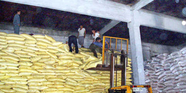 ▲ 함경남도 흥남시에 있는 룡성 식량공급소. ⓒ연합뉴스. 무단전재 및 재배포 금지.