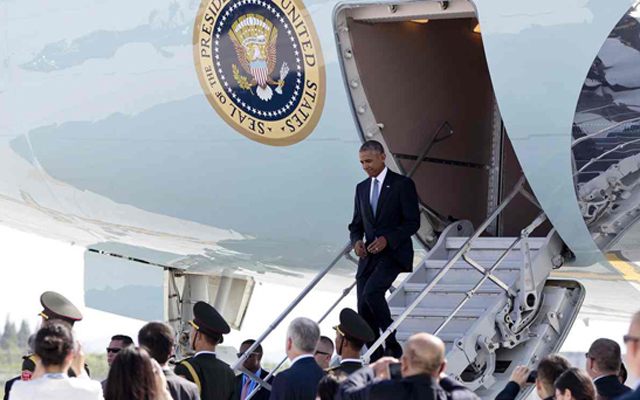 ▲ 2016년 11월 G20 정상회의에 참석하기 위해 중국을 찾은 버락 오바마 美대통령은 레드카펫은 커녕 전용기의 뒷문으로 내리는 굴욕을 겪었다. 그러나 美민주당은 中공산당에 강력히 항의하지 않았다. ⓒ뉴시스 AP. 무단전재 및 재배포 금지.