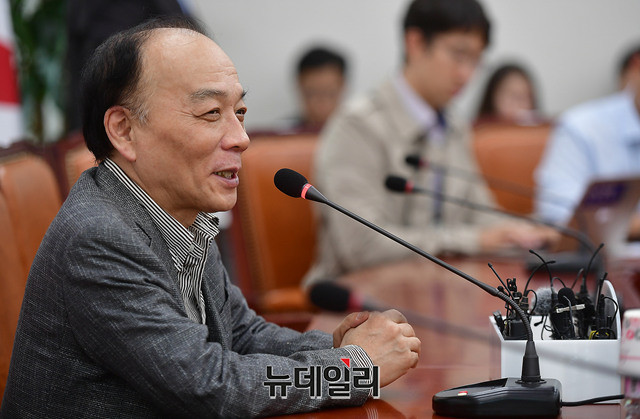 ▲ 자유한국당 비상대책위원회가 9일 전원책 조직강화특별위원회 위원 해촉을 결정했다. ⓒ뉴데일리 정상윤 기자