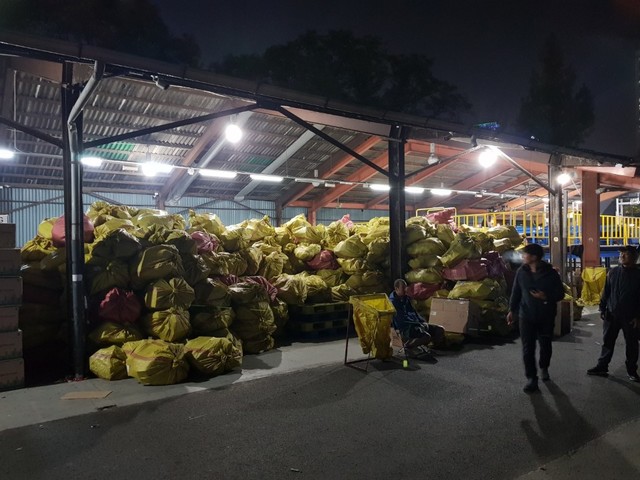 ▲ 대전 허브터미널에서 처리하지 못해 지역 서브터미널로 이동된 물량들 ⓒ CJ대리점연합회