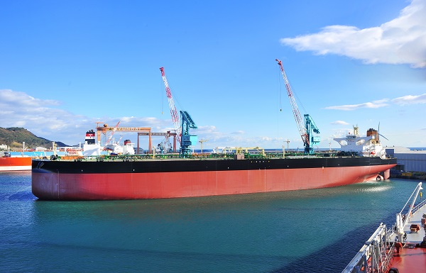 ▲ 미국 선급 ABS로부터 사이버보안 기술 인증을 획득한 시스템이 탑재된 현대중공업의 초대형원유운반선. ⓒ현대중공업