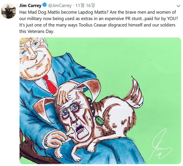 ▲ 트럼프 대통령이 소위 '미친 개(mad dog)'로 불리는 매티스 국방장관에게 뼈다귀를 주며 마치 강아지 다루듯 달래고 있는 모습. ⓒ 짐 캐리 트위터