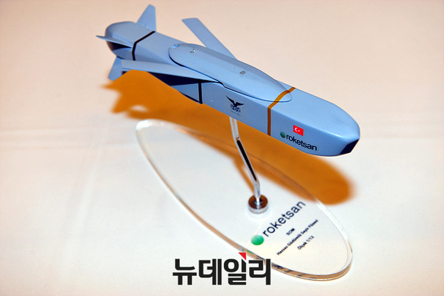 ▲ ROKETSAN SOM 장거리 공대지 미사일 체계 ⓒ뉴데일리 오세진