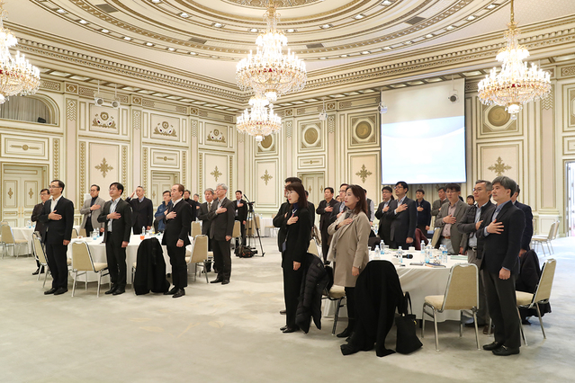 ▲ 지난 23일 대통령비서실 및 국가안보실 비서관의 워크숍 모습. ⓒ청와대 제공