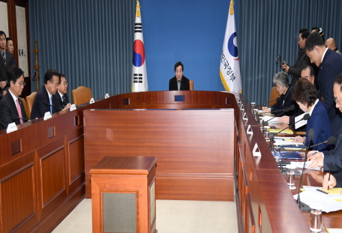 ▲ 이낙연 국무총리는 29일 국정현안조정회의에서 국내복귀 기업을 위한 지원책 마련을 당부했다. ⓒ국무조정실 제공