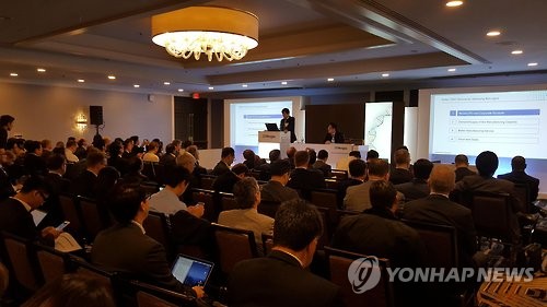 ▲ 김태한 삼성바이오로직스 사장이 지난해 1월 10일(현지시각) 미국 샌프란시스코에서 열린 JP모건 헬스케어 콘퍼런스에서 회사의 성과와 향후 계획을 발표했다. ⓒ연합뉴스