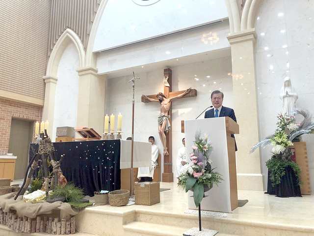 ▲ 문재인 대통령의 지난 24일 모습. ⓒ청와대 제공