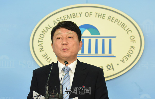 ▲ 더불어민주당 최재성 의원. ⓒ뉴데일리 이종현 기자