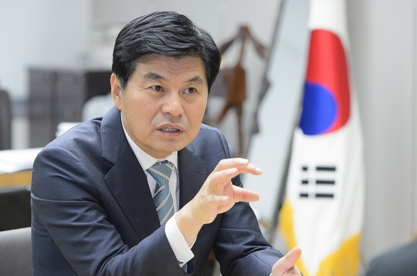 ▲ 이춘희 세종시장이 28일 신년 인터뷰를 통해 “새해에는 ‘시민주권 특별자치시 행정수도 세종’을 완성하기 위한 기반 마련과 함께 세종시민이 주인이 되는 시민주권을 반드시 실현하겠다”는 각오를 밝히고 있다.ⓒ세종시