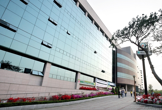 ▲ 영진사이버대가 3급 장애인재활상담사 국가시험에서 수석합격생을 배출했다.ⓒ영진사이버대