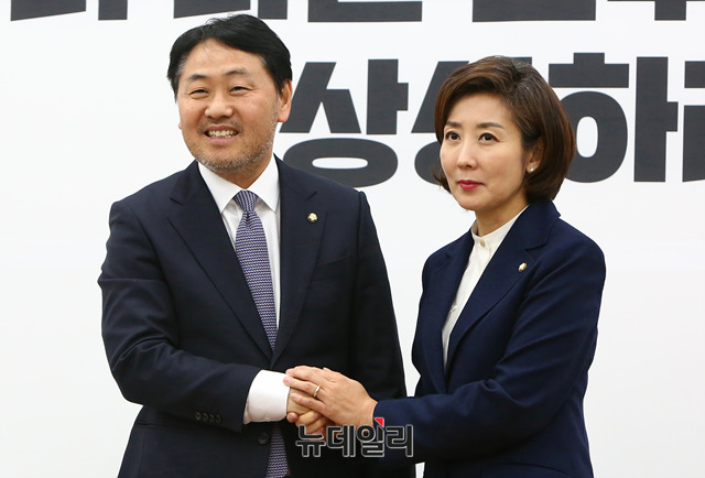 ▲ 김관영 바른미래당 원내대표(왼쪽), 나경원 자유한국당 원내대표(오른쪽). ⓒ뉴데일리 이종현