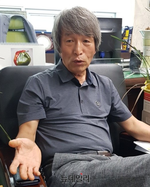 ▲ 홍용식 충북 단양아로니아가공센터 이사장.ⓒ목성균 기자