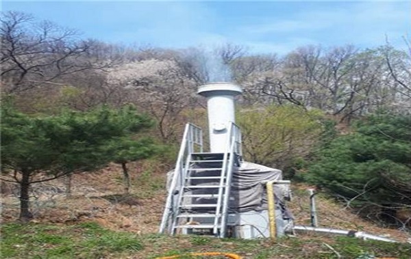 ▲ 금강유역환경청 단속반에 적발된 불법대기오염 배출시설.ⓒ금강유역환경청