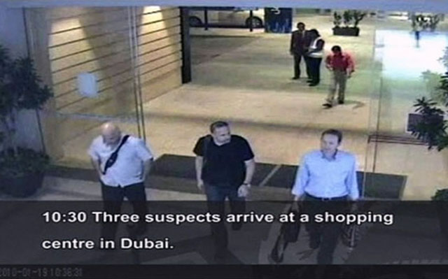 ▲ 2010년 1월 아랍에미리트연합(UAE) 두바이에서 하마스 지도자가 암살당했다. 당시 암살 용의자의 모습. 이들의 정체는 아무도 밝히지 못했다. ⓒ당시 두바이 경찰 공개영상 캡쳐-유튜브.