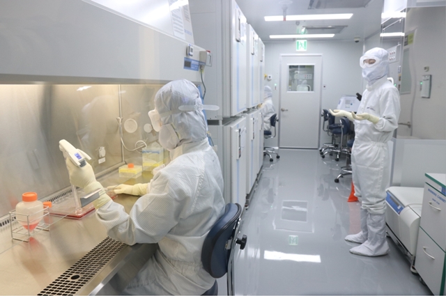 ▲ 이엔셀의 줄기세포치료제 GMP 시설 ⓒ이엔셀