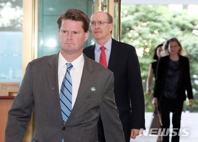 ▲ 지난해 6월 미북 정상회담 이전 한국 외교부를 찾은 랜달 슈라이버 미국 국방부 동아태 담당 차관보. ⓒ뉴시스. 무단전재 및 재배포 금지.