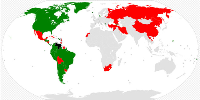 ▲ 마두로 정권을 지지하는 나라는 붉은 색. 후안 구이도를 지지하는 나라는 녹색으로 표시했다. ⓒ위키피디아 공개 그래픽.