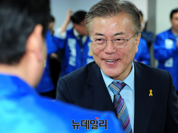 ▲ 19대 대통령 선거 후보 시절 문재인 대통령. ⓒ뉴데일리 공준표 기자