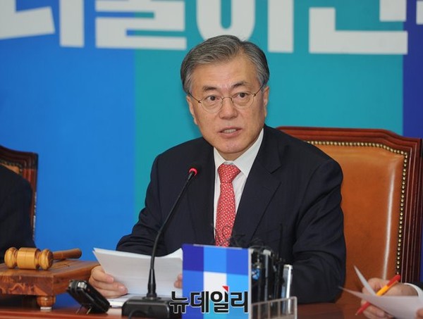 ▲ 문재인 대통령이 2017년 8월 17일 오전 청와대에서 취임 100일 기자회견에서 모두 발언을 하고 있다. ⓒ청와대