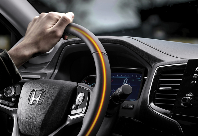 ▲ 열선 스티어링ⓒ혼다코리아