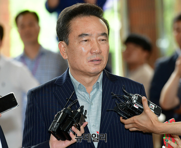 ▲ 최호식 호식이두마리치킨 전 회장. 뉴데일리 정상윤 기자