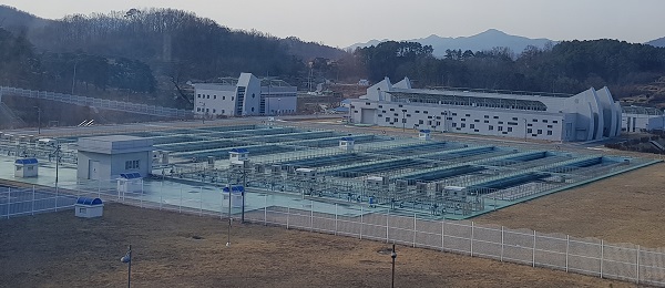 ▲ 충북 청주시민들이 마실 물을 깨끗하게 정수하고 있는 청주시상수도사업본부 정수장의 모습.ⓒ뉴데일리 충청본부 D/B
