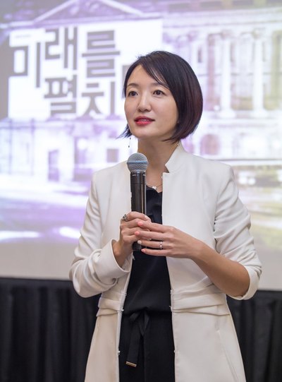 ▲ 20일(현지시각) 갤럭시 브랜드 마케팅 전략을 설명하고 있는 장소연 삼성전자 무선사업부 글로벌 브랜드 마케팅그룹 전무 ⓒ삼성전자