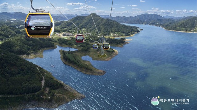 ▲ 내달 29일부터 운행에 들어가는 제천 청풍호반 케이블카 조감도.ⓒ제천시