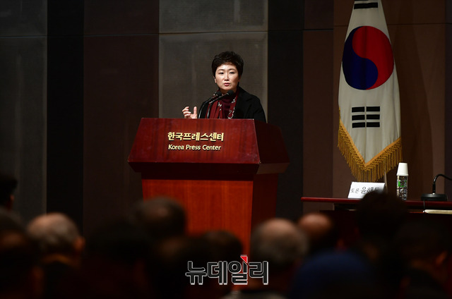 ▲ 축사를 하고 있는 바른미래당 이언주의원의 모습ⓒ정상윤 기자