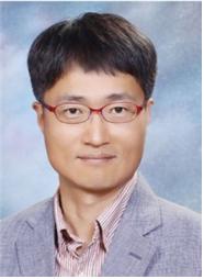 ▲ 충북대학교 미생물학과 이성근 교수.ⓒ충북대학교