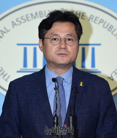 ▲ 더불어민주당 홍익표 수석대변인. 공준표 기자