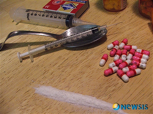 ▲ 경찰이 압수한 마약류.  ⓒ뉴시스