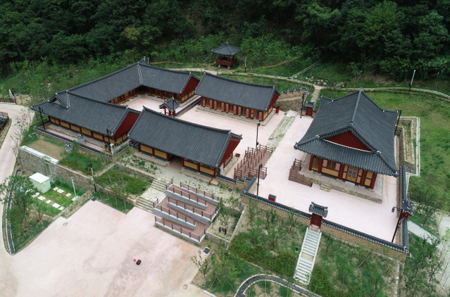 ▲ 영덕군 나옹왕사 체험지구 내 수련지구 인문힐링센터 ‘여명’ 전경.ⓒ영덕군