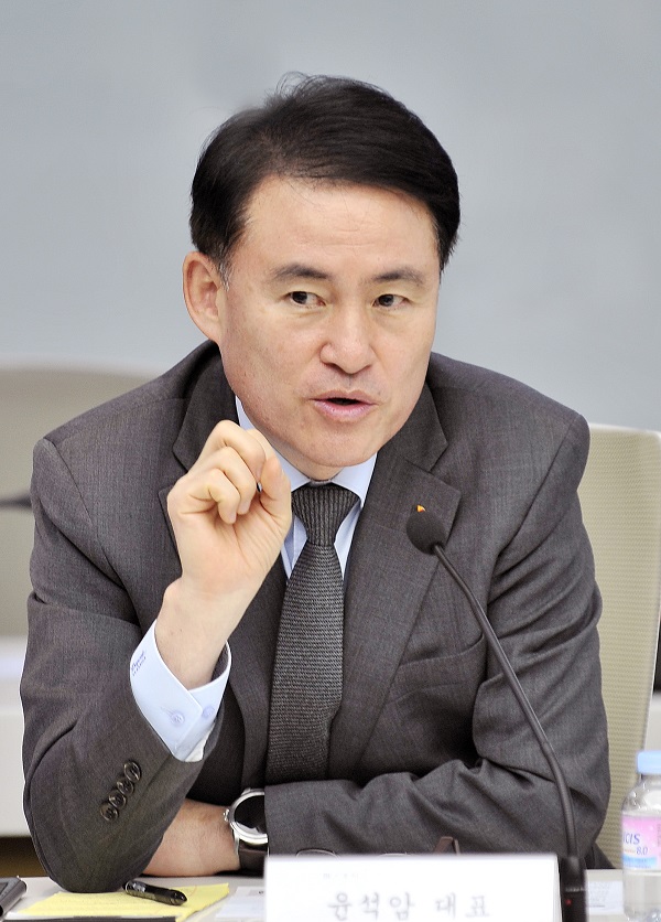 ▲ SK스토아 윤석암 대표ⓒSK스토아