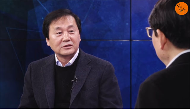 ▲ 지난 23일 유튜브 방송 '신의 한수'에 출연한 김성민 자유북한방송 대표. ⓒ'신의 한수' 유튜브 채널 캡쳐.